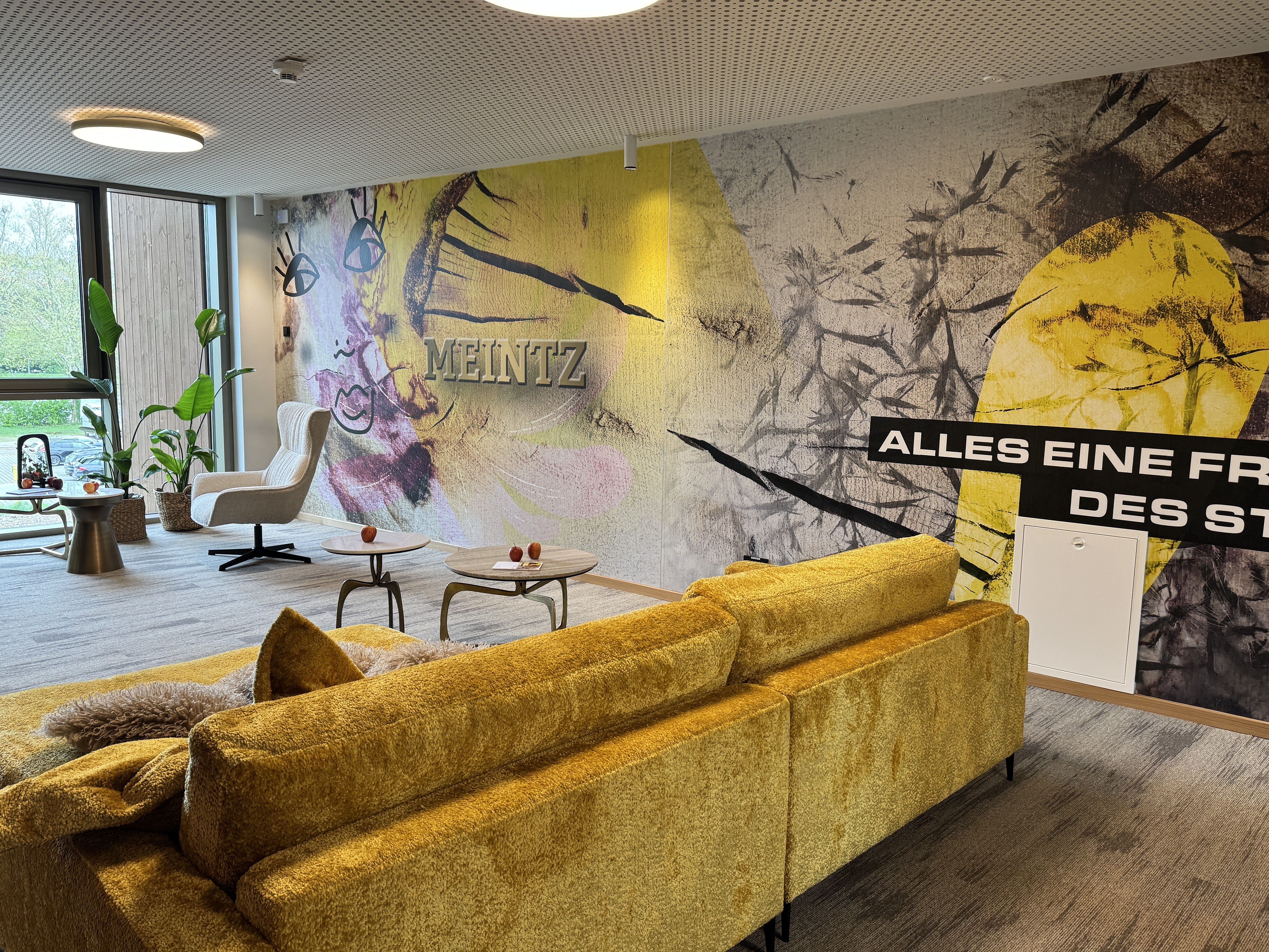 Wein-Tagungshotel MEINTZ Empfangsraum